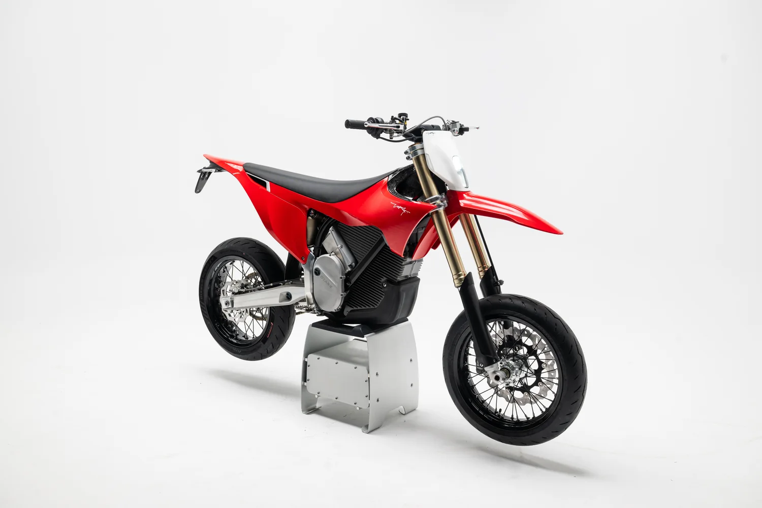 Red Stark VARG SM electric supermoto, manufacturer studio photograph