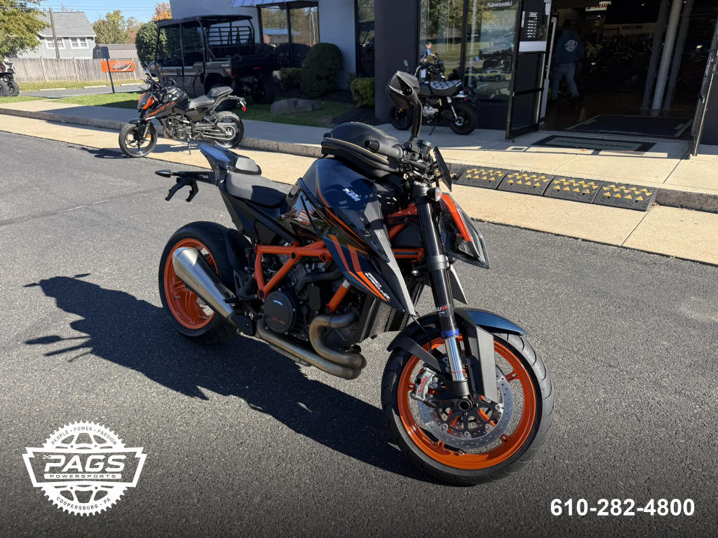 2023 KTM DUKE 1290R — photo 2