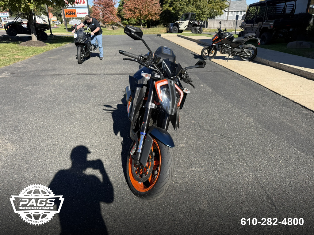 2023 KTM DUKE 1290R — photo 3