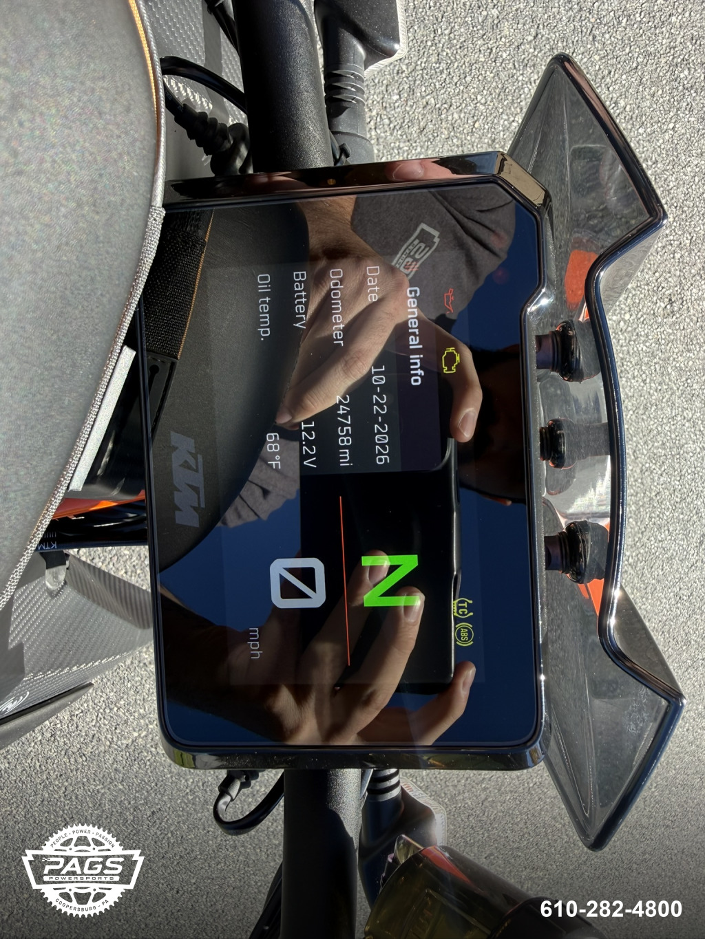 2023 KTM DUKE 1290R — photo 9