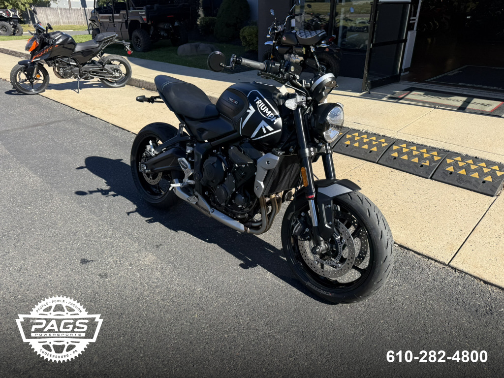 2023 TRIUMPH TRIDENT 660 — photo 2