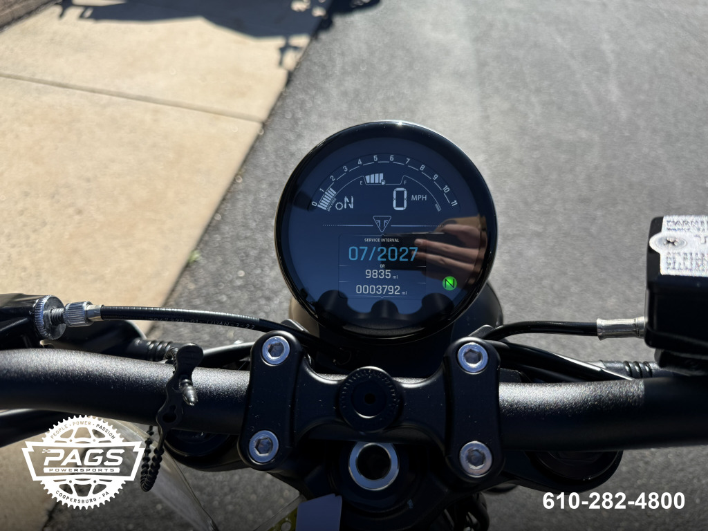 2023 TRIUMPH TRIDENT 660 — photo 9